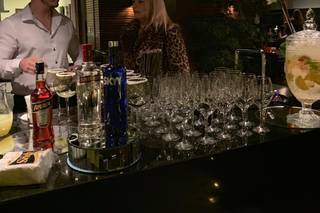 Serrano Buffet & Open Bar - 1
