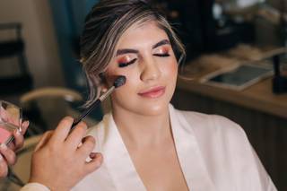 Studio Pamella Ortiz Makeup - 11