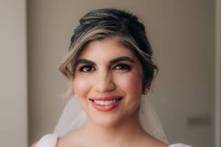 Studio Pamella Ortiz Makeup - 12