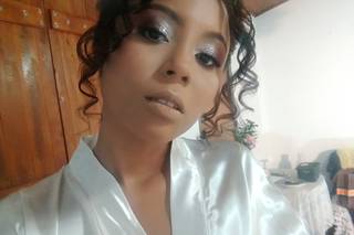 Nívea Rodrigues Maquiagem e Penteado - 17