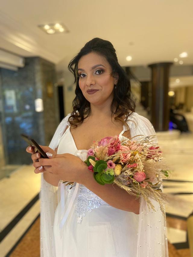 Thais Oliveira Maquiadora - 3