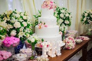 Anna Dalcom Buffet - 9