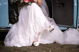 Sarah Brides - 5