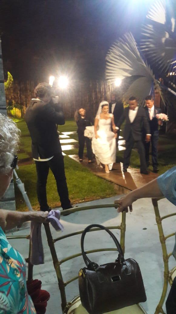 Entre Brigadeiros Bolos e Beijos - 2