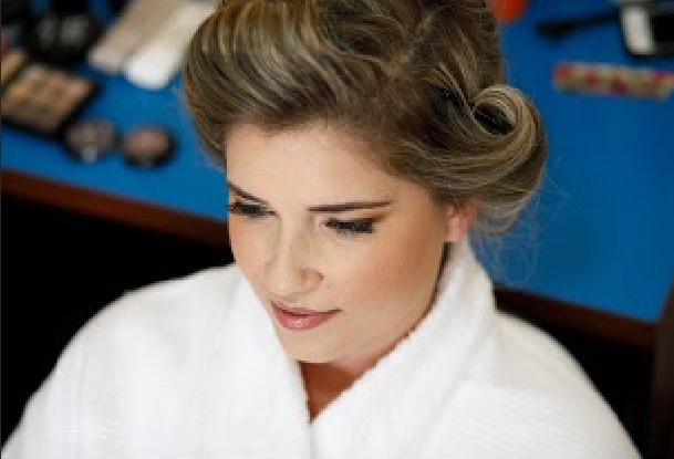 Carol Cardoso - Makeup Artist - 1