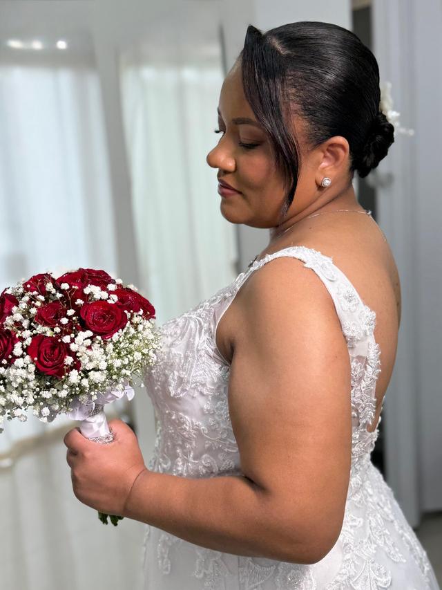 Larissa Santos Beauty Artist - 1