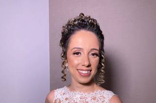 Emillin Moura Makeup Artist - 10