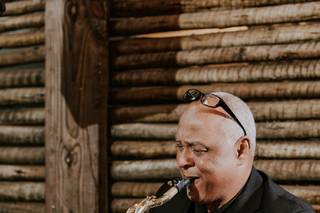 Douglas Ribeiro Sax - 10