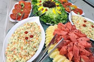 Miltes Buffet - 9