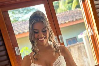 Débora Grazielle Makeup - 22