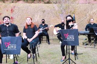 Acoustic Love - 3