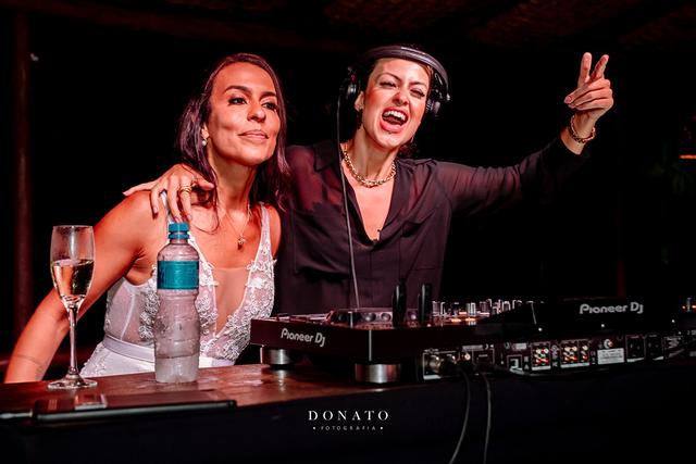 DJ Andressa Fleming - 1