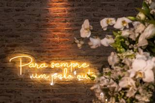 Sagrado Neon - 23