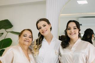 Iara Rodrigues - Maquiadora e Penteadista - 10