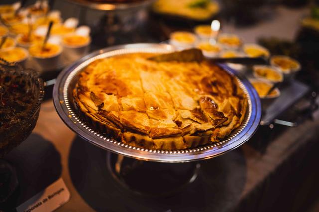 Gold Buffet - 3