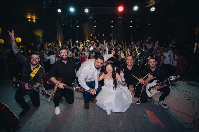 Banda Éramos6 - 4