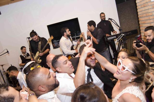 Banda Movin'Up - 1
