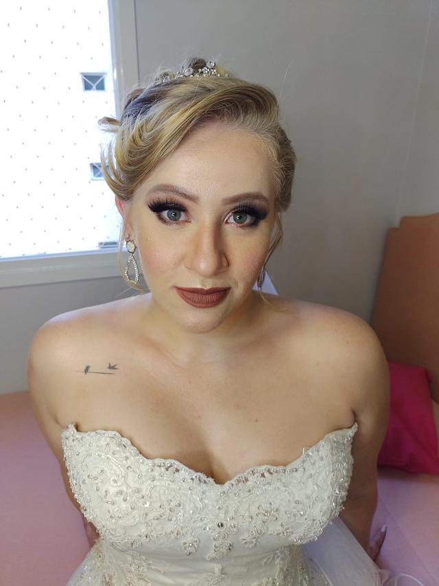Thiago Xavier - Make up & Hair Artist - 2