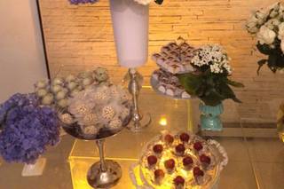 Laina Flores - Decoração e Ambientação de Eventos - 11