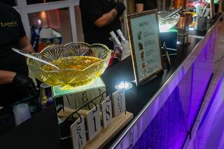 Layons Barman - 5