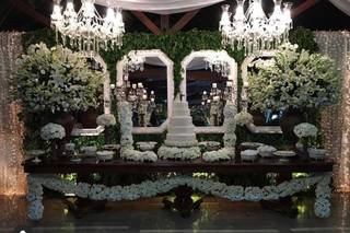 Garden Green Buffet - 4
