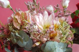 Rô Buquês e Decoração de Eventos - 29
