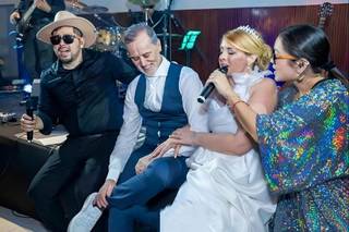 Banda Likes - 9