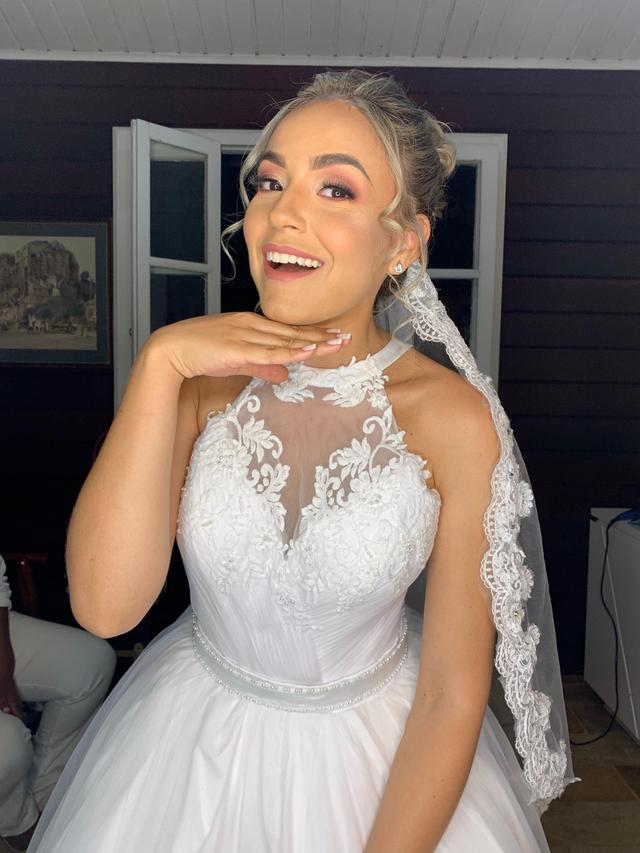Flávia Auboch Makeup - 2