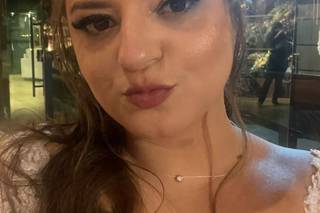 Emillin Moura Makeup Artist - 5