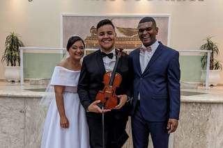 Carvalho Violinista - 13