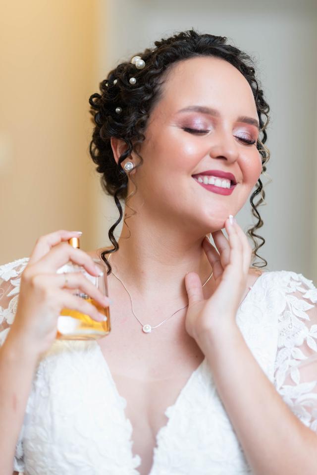 Aline Luz Makeup Artist - 2