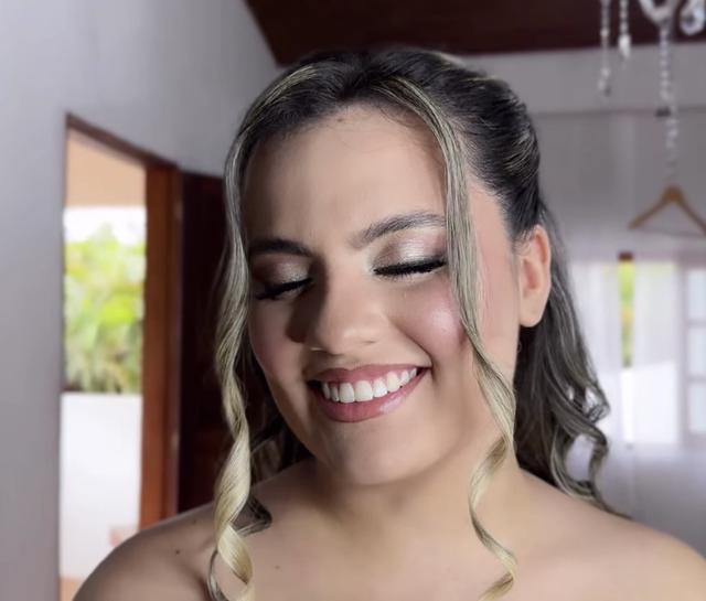 Erica Oliveira Makeup & Beauty - 1