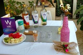 Bonnie Drinks - 3