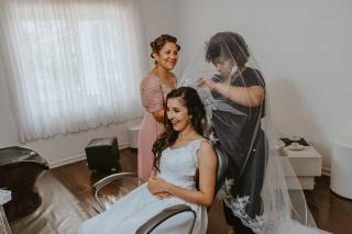 Rose Oliveira bridal Makeup and Hair - 6