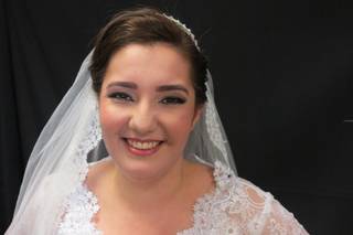 Priscila Baumann Makeup Studio - 7
