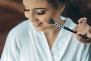 Carolina Fernandes Maquiagem e Penteado - 23