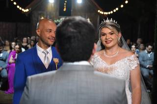 Camila Reis - Makeup & Hair Artist - 7