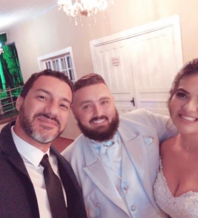 Rone Vaz Celebrante - 2