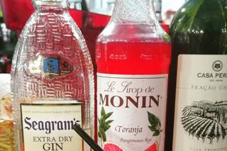 The Union Drinks Bar - 14