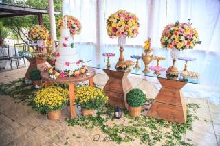 Imperial Decor - 9