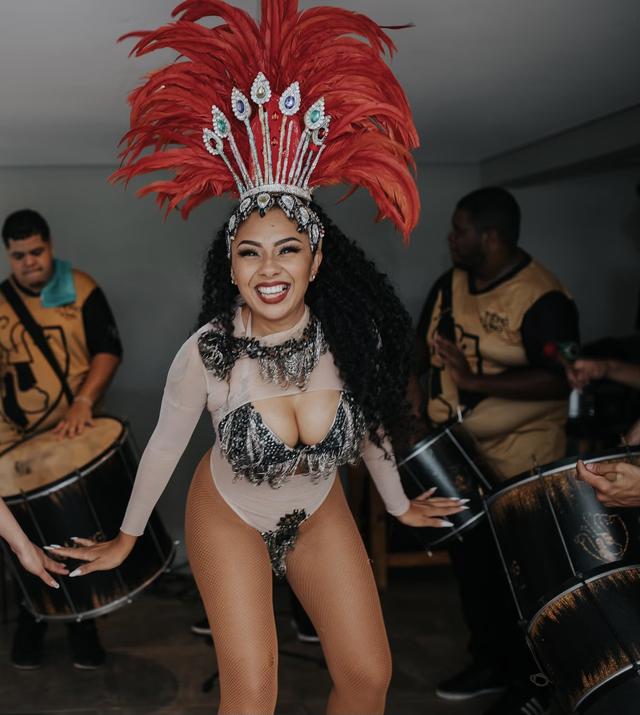 MomoKing Samba Show - 2