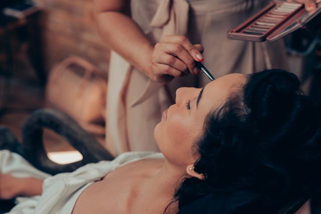 Aline Santos Makeup - 1