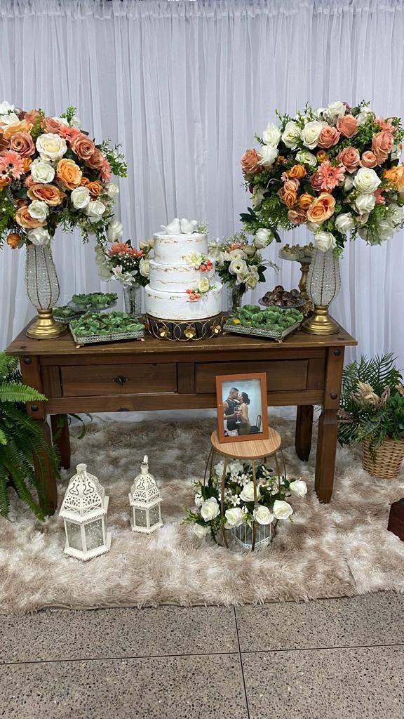 Requinte Floral Decor - 1