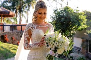 Tatiane Ribeiro Maquiagem e Penteado - 25