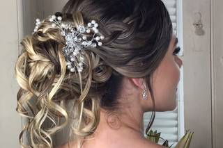 Dayane da Silva - Maquiagem e Penteado - 17