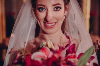 Priscila Baumann Makeup Studio - 8