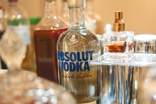 Majesty Bar - 9