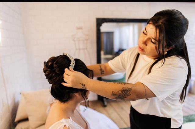 Jenifer Sousa Hairstyle - 1