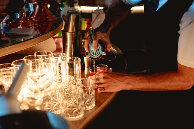 Stark Bar - 1