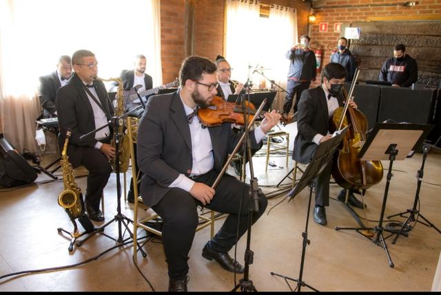 LX Entretenimento e Música - 1